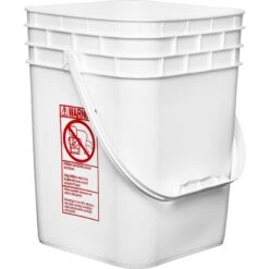 4 Gallon White Square Plastic Pail With Plastic Handle, 65 Mil -Pagagoo Shop 4 gallon white square plastic pail with plastic handle 65 mil 56wsw4 4